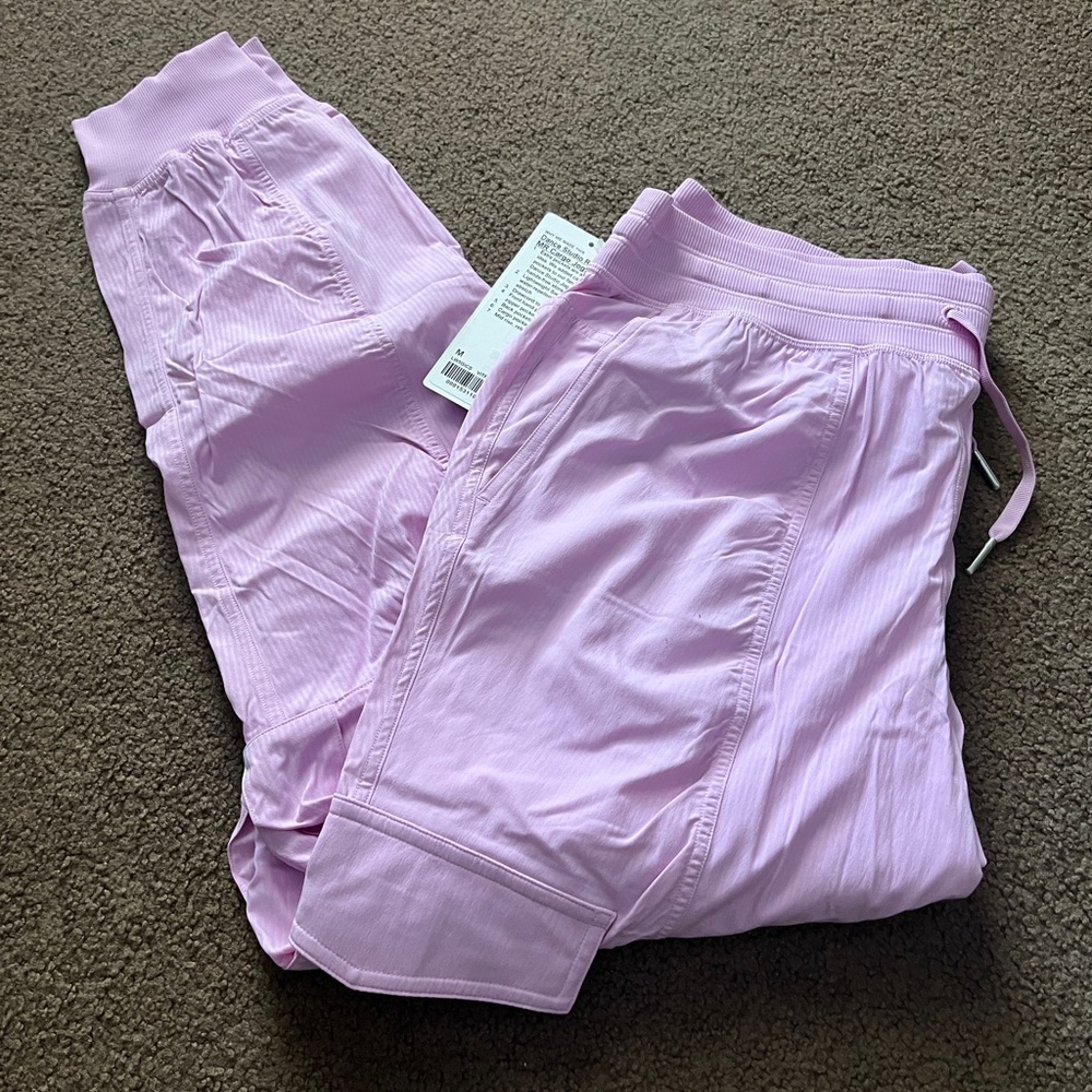 NEW lululemon dance studio joggers